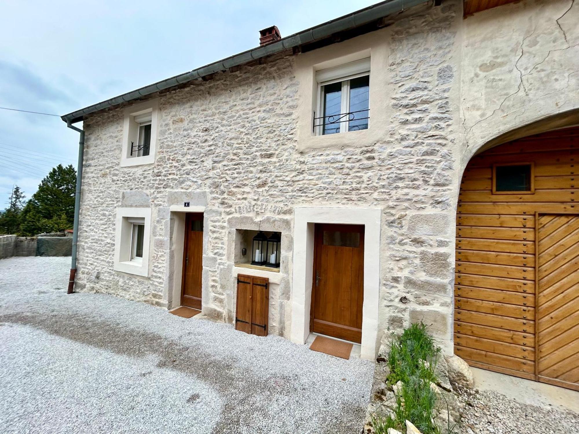 Un Cocon En Plein Coeur Du Jura Villa Châtillon Екстериор снимка